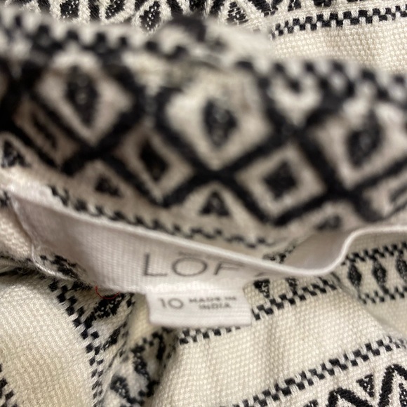 Ann Taylor loft, The Riviera shorts. Size 10 - Picture 9 of 15